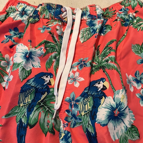 Men’s Lined Swim Trunks - Picture 2 of 5